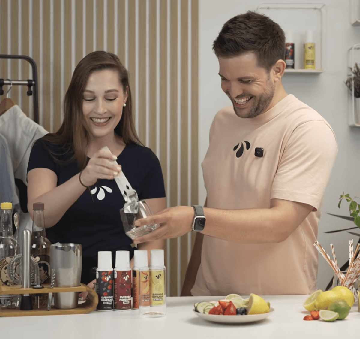 Cocktail-Hour mit LiqVits - LiqVits